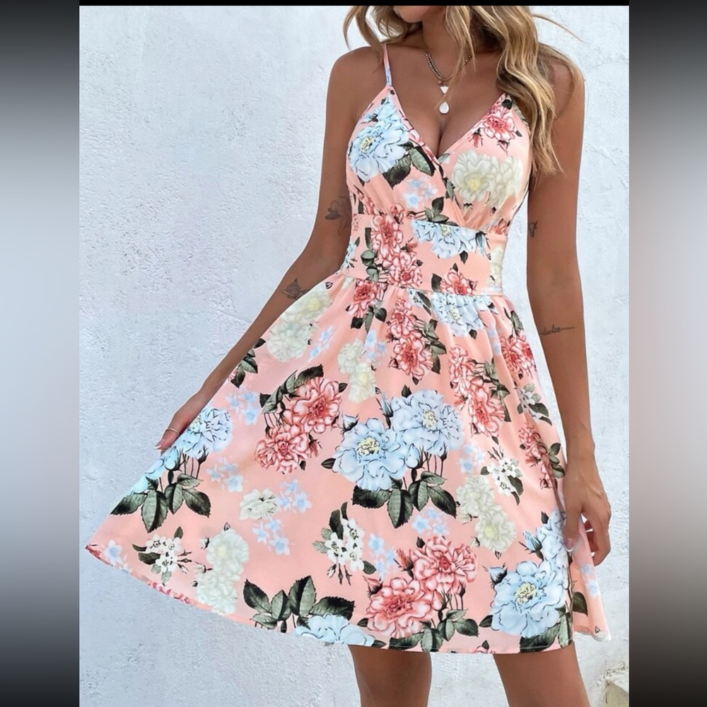 SHEIN Floral Print Surplice Front Cami Dress